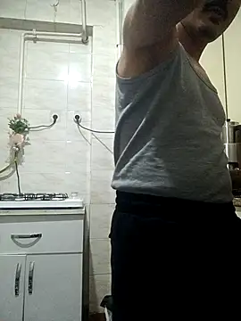 Axe-man 44 online show from November 2025 03:11:01 PM