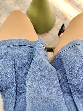 Mina-02 online show from January 2026 06:29:01 AM