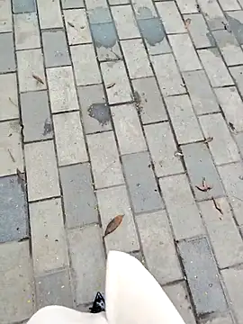 Mina-02 online show from January 2026 04:05:01 AM