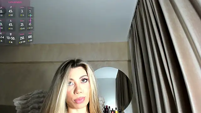 KaylaBenz online show from November 2025 08:20:02 PM