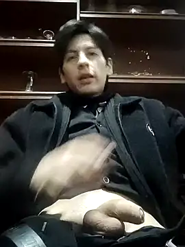 Snapshot of Carriata_larry chatting on November 2025 03:45:01 AM Carriata larry online show from November 2025 03:45:01 AM