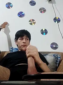 Snapshot of Carriata_larry chatting on February 2026 04:39:02 AM Carriata larry online show from February 2026 04:39:02 AM