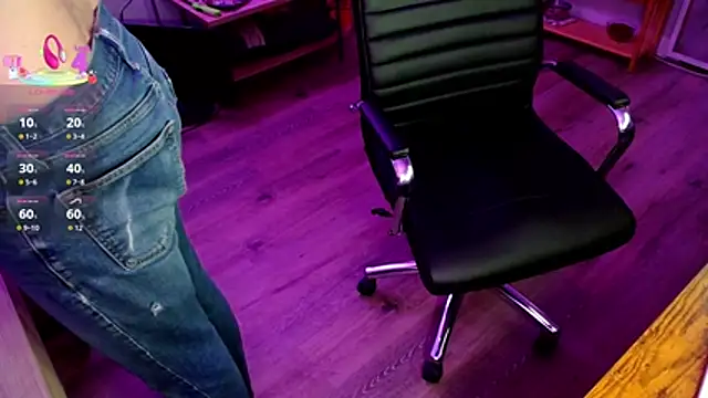 Snapshot of cody_outdoors chatting on October 2025 02:36:02 AM cody outdoors online show from October 2025 02:36:02 AM