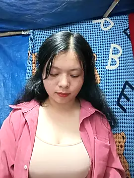 lisa-bae00 online show from November 2025 10:16:02 AM