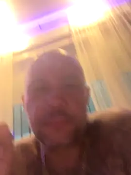 Snapshot of gitanoMad chatting on December 2025 11:53:01 PM gitanoMad online show from December 2025 11:53:01 PM