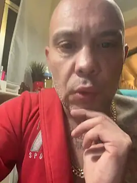 Snapshot of gitanoMad chatting on February 2026 06:50:02 PM gitanoMad online show from February 2026 06:50:02 PM