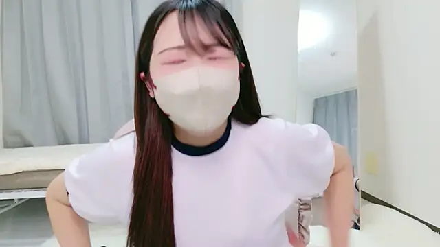 yui chan00 online show from April 2026 08:19:02 AM