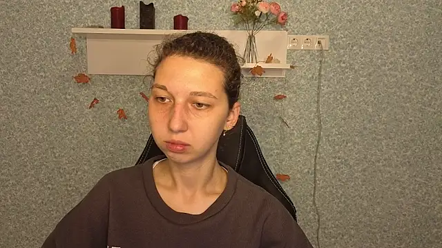 CuteEllii online show from November 2025 05:10:01 AM