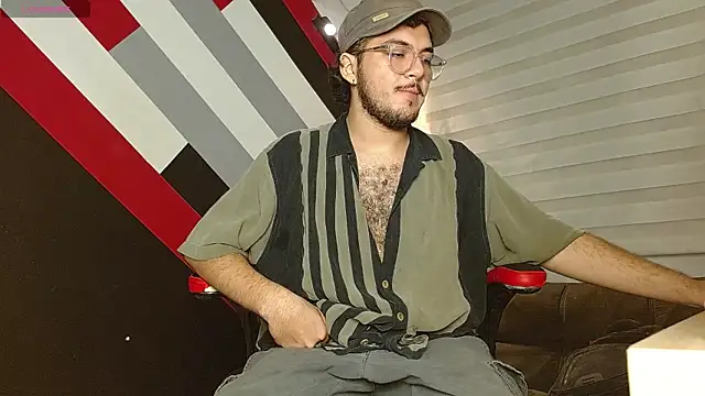 Snapshot of Zac_Golden chatting on July 2026 11:47:01 AM Zac Golden online show from July 2026 11:47:01 AM