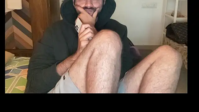 MakeMeAwareAah online show from December 2025 03:49:02 PM