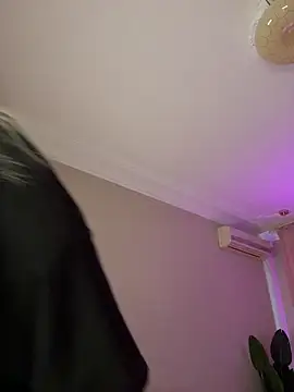 HugeBoobsAlice online show from February 2026 05:03:02 AM