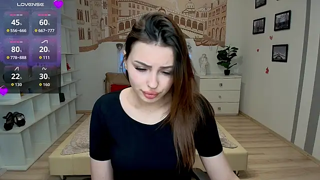 KittyShenson online show from April 2026 11:42:02 AM