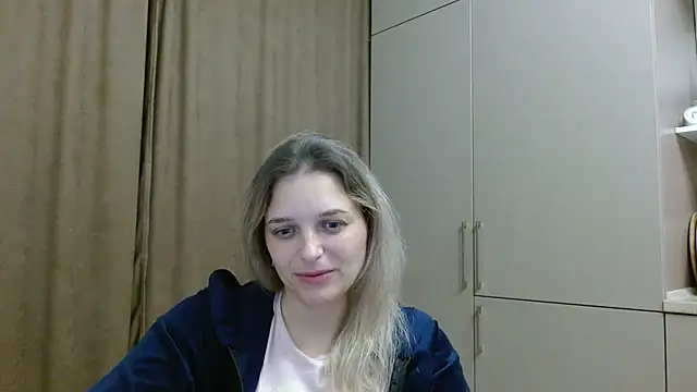 ElisSky301 online show from November 2025 09:08:01 PM