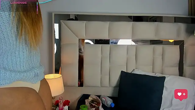 AnguelJones online show from December 2025 04:22:01 AM