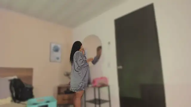 YariRose online show from January 2026 01:46:01 PM