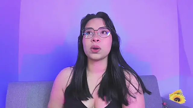 Snapshot of miah_storm chatting on December 2025 02:17:02 AM miah storm online show from December 2025 02:17:02 AM