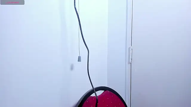 mirandaduboiss online show from March 2026 04:56:01 PM