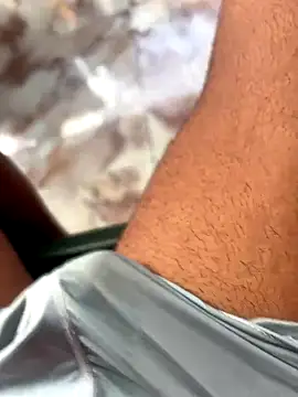 Rico1 1 online show from November 2025 08:24:01 AM