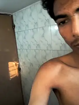 Snapshot of alfarabisami chatting on November 2025 09:53:01 AM alfarabisami online show from November 2025 09:53:01 AM