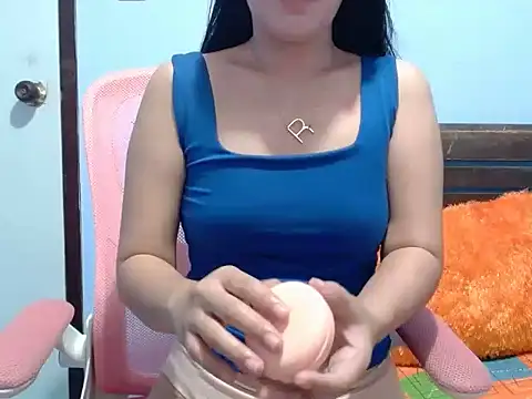 Skinny Jean18xxx online show from March 2026 10:24:02 PM