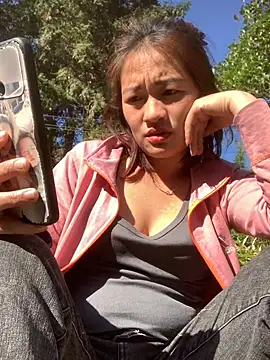 Snapshot of Lara-11 chatting on November 2025 02:45:01 AM Lara-11 online show from November 2025 02:45:01 AM