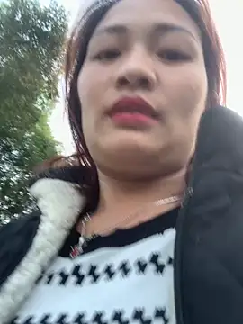 Snapshot of Lara-11 chatting on December 2025 09:46:02 AM Lara-11 online show from December 2025 09:46:02 AM