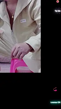 Maomilove1 online show from May 2026 10:11:02 AM