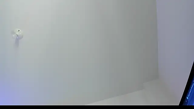 eimyy rouse online show from February 2026 08:05:01 PM