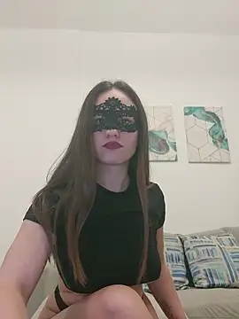 DeepLongHot online show from December 2025 09:52:01 PM