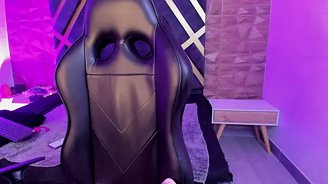 sydney miller  online show from February 2026 11:55:02 PM