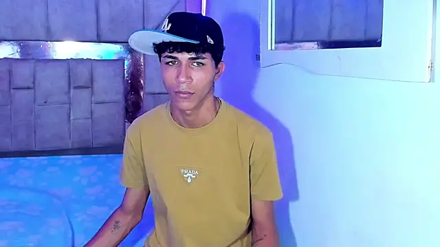 boyswantingplay online show from February 2026 11:01:02 PM