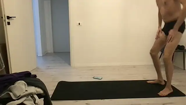 LukaShyGuy online show from November 2025 06:30:02 PM