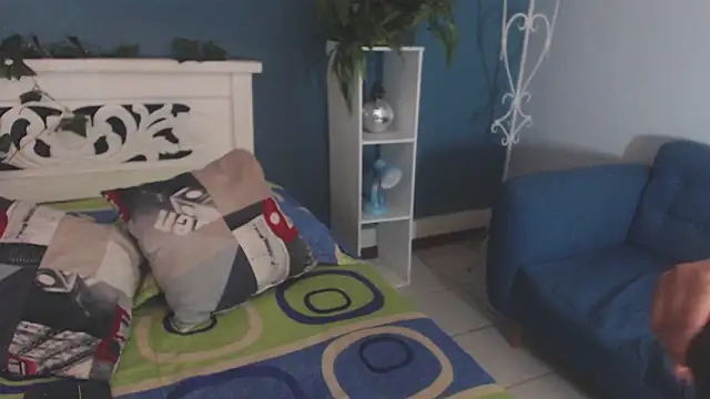 Samantha  Benet online show from March 2026 08:46:01 PM