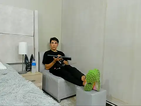 jupiter 333 online show from December 2025 05:00:01 PM