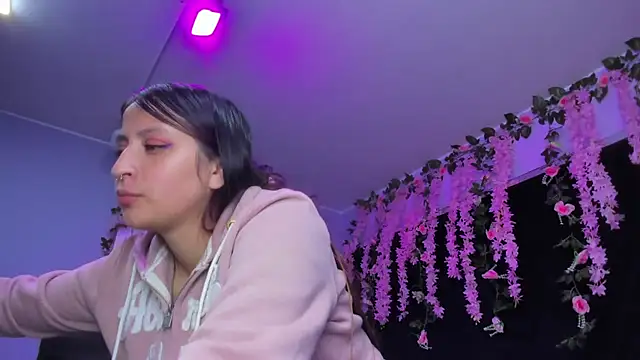 Gabyy Cooper  online show from March 2026 02:50:02 AM