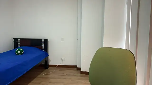 JUSTIN JHONS online show from November 2025 03:01:02 PM