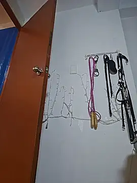 Snapshot of Kitty_Kalifa chatting on February 2026 04:38:01 AM Kitty Kalifa online show from February 2026 04:38:01 AM