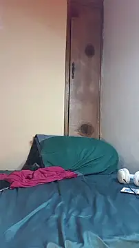 Snapshot of Suamyst_25 chatting on March 2026 04:18:02 AM Suamyst 25 online show from March 2026 04:18:02 AM