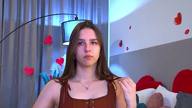 AliceAtkins online show from July 2026 06:17:02 AM