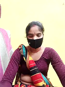 Snapshot of Shreya-750 chatting on November 2025 03:35:01 PM Shreya-750 online show from November 2025 03:35:01 PM