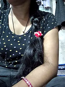 Ezabelljohn online show from February 2026 03:30:01 PM