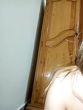 indilasixeey online show from February 2026 06:22:01 AM