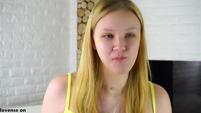 ElissaGlod online show from November 2025 12:17:01 PM