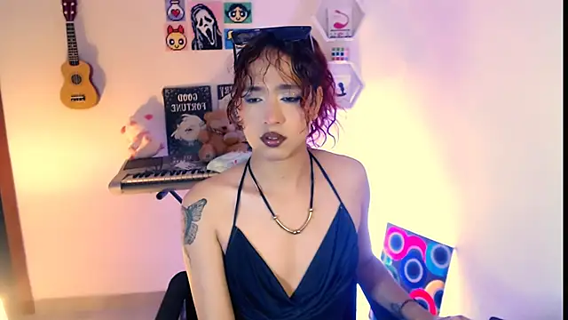 Snapshot of AdelineEsposito chatting on February 2026 04:57:02 AM AdelineEsposito online show from February 2026 04:57:02 AM