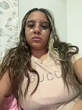 Snapshot of sofia_montclair chatting on November 2025 08:24:02 PM sofia montclair online show from November 2025 08:24:02 PM