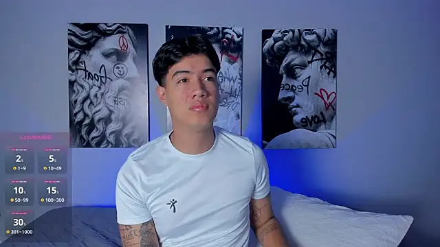 Snapshot of PabloCast_ chatting on November 2025 11:42:02 AM PabloCast online show from November 2025 11:42:02 AM