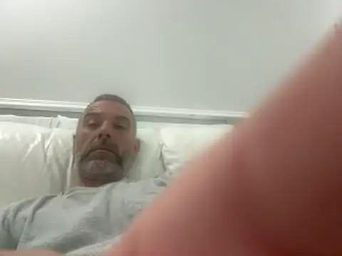 plymouthlad82 online show from November 2025 11:31:01 PM