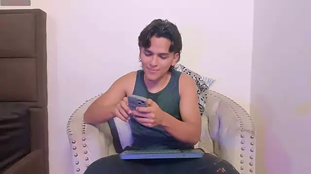 Salomon Mendoza online show from October 2025 05:33:01 AM