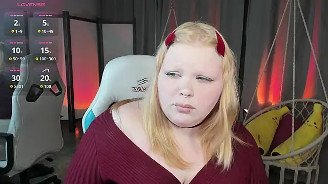 LottieReed online show from May 2026 09:14:01 AM