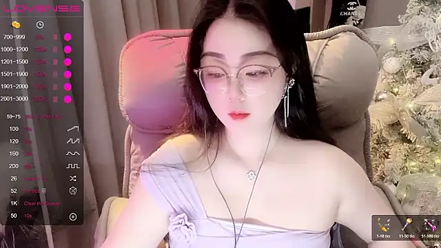 Snapshot of Monica-666888- chatting on April 2026 06:09:01 PM Monica-666888- online show from April 2026 06:09:01 PM